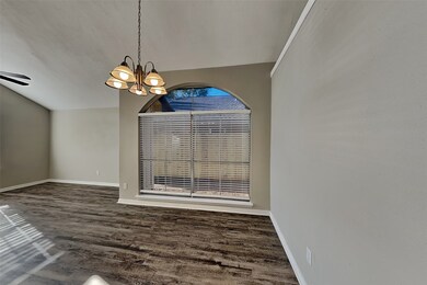 8631 Spring Green Dr, Houston, TX 77095 - photo 7