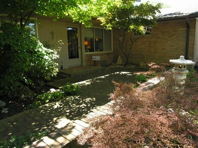 Front Patio / Entrance
