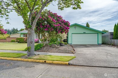 2624 Northlake Ave, Longview, WA 98632 - photo 2