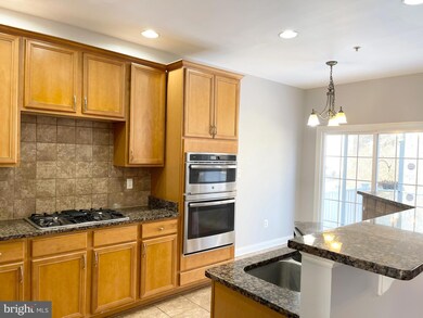 12823 Fox Fern Ln, Clarksburg, MD 20871 - photo 6