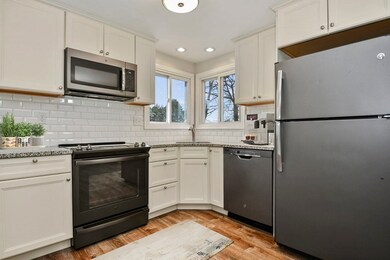 206 Kinsley St unit 206, Nashua, NH 03060 - photo 6