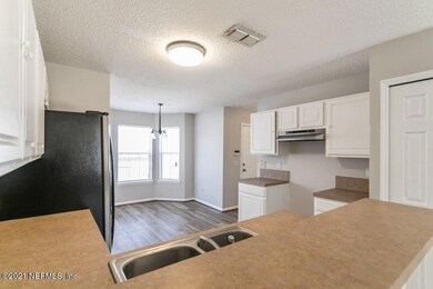 5877 Liska Dr, Jacksonville, FL 32244 - photo 6