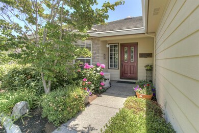 721 Annalee Dr, Central Point, OR 97502 - photo 2