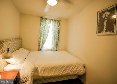 256 S Alder St, Philadelphia, PA 19107 - photo 6