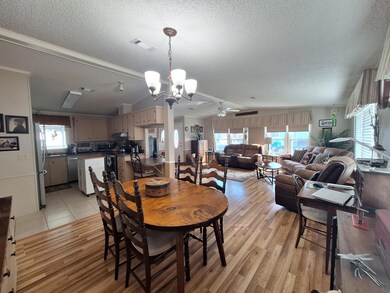 846 Periwinkle Cir, Sebastian, FL 32976 - photo 5