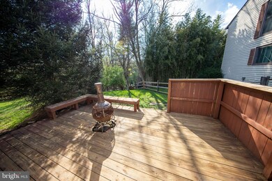 9575 Landbreeze Row, Columbia, MD 21045 - photo 2