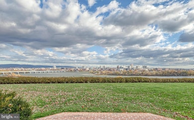 545 Bridgeview Dr, Lemoyne, PA 17043 - photo 6