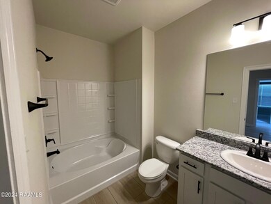 006 PRIMARY BATH