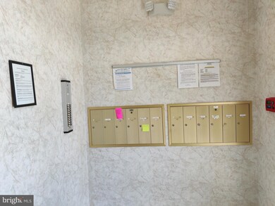 2506 Amber Orchard Ct W unit 104, Odenton, MD 21113 - photo 2