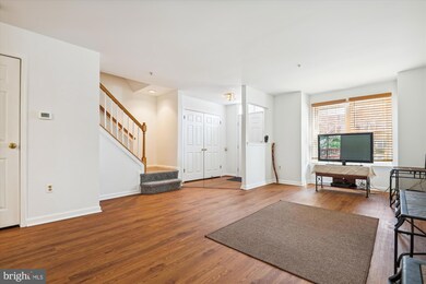 4952 Lockard Dr, Owings Mills, MD 21117 - photo 7