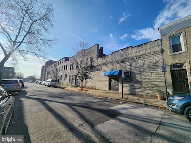 404 N Castle St, Baltimore, MD 21231 - photo 2