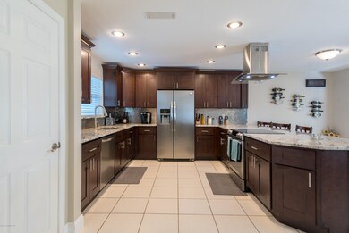 SKIBERG-PAG-189 JUNE DR (51)-HDR