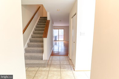 18261 Paladin Dr, Olney, MD 20832 - photo 4