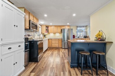 593 Country Way, Scituate, MA 02066 - photo 2