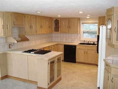 79 Derry Rd, Methuen, MA 01844 - photo 7