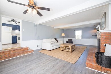 2046 W Wayne St, Lima, OH 45805 - photo 5