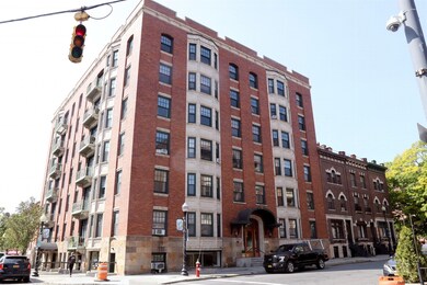 352 State St unit 5A, Albany, NY 12210 - photo 2