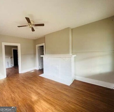 115 W Tinsley St unit A, Griffin, GA 30223 - photo 3