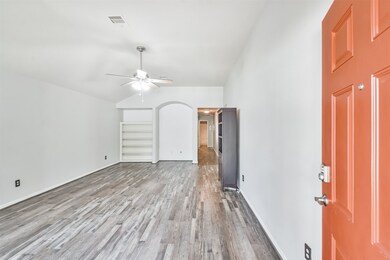 2355 Village Leaf Dr, Spring, TX 77386 - photo 4