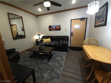 Living Room/Dining Area