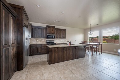 491 Sun Rock Way (5)