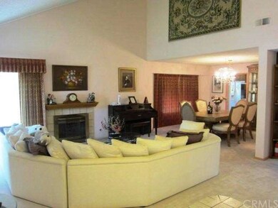 Step down from the entry into the living room with