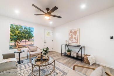 5640 E 35th St - MLS IMAGES-8