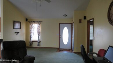 151 Cammi Dr, Shepherdsville, KY 40165 - photo 3