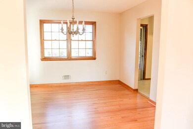 6433 S Orchard Rd, Linthicum Heights, MD 21090 - photo 6