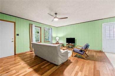 853 Mount Shepherd Rd, Asheboro, NC 27205 - photo 6