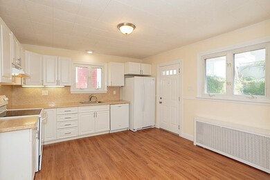 51 Wallace St, Somerville, MA 02144 - photo 3