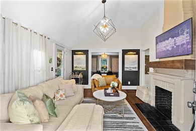 399 Jackson St, Buford, GA 30518 - photo 6