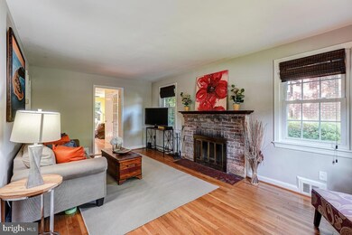 705 Auburn Ave, Takoma Park, MD 20912 - photo 4