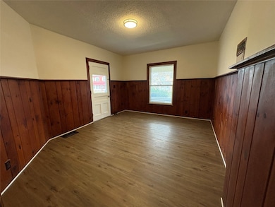 234 Ackley Ave, Johnson City, NY 13790 - photo 2