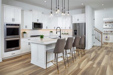 *MODEL HOME*Exterior