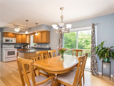Dining Area/Kitchen