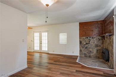 34 Delta Place Rd, Davisville, WV 26142 - photo 6