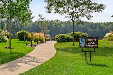 328 River Point, La Crosse, WI 54601 - photo 4