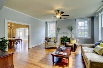 20 Beverly Dr_LuxImg_0010