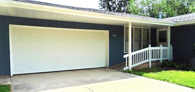 914 Pettibone St, Crown Point, IN 46307 - photo 2