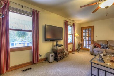 The windows provide so much extra sunlight!
