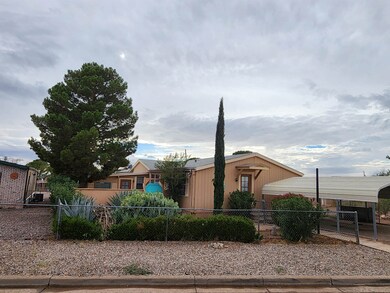 1303 Mobile Ln, Alamogordo, NM 88310 - photo 3