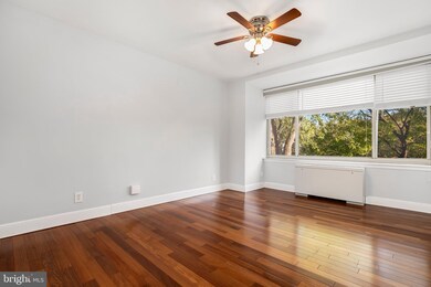 Taft Towers unit 203, Arlington, VA 22201 - photo 5
