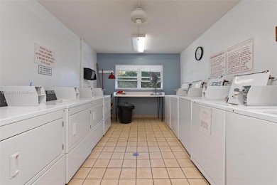 Gardens by the Sea unit 318, Pompano Beach, FL 33062 - photo 5