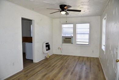 1502 S College Ave, Decatur, TX 76234 - photo 3