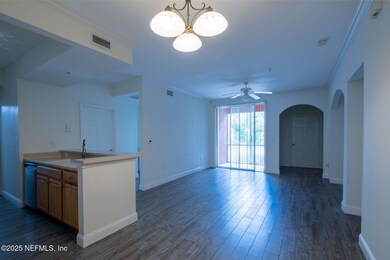 10075 Gate Pkwy N unit 2501, Jacksonville, FL 32246 - photo 4