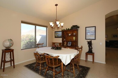 4-Dining Room