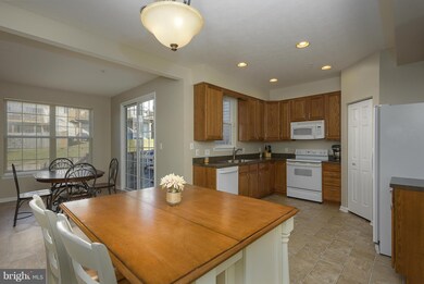 1116 Pennywort Cir, Sykesville, MD 21784 - photo 7