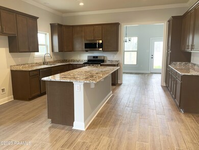 BI141 Kitchen