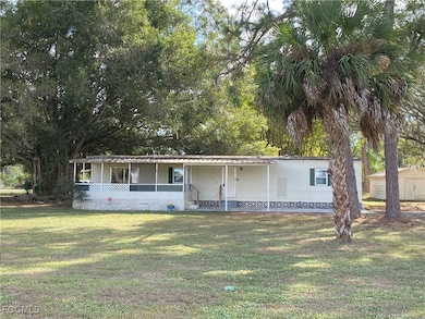 2331 Gish Ln, North Fort Myers, FL 33917 - photo 2